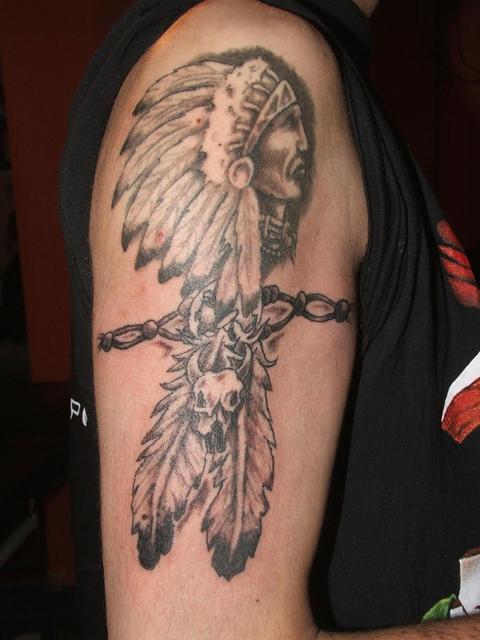 tetovalasok,munkaim - Indian, Csikszereda- Tollak