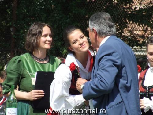 Pénteken, május 27-én a székelyudvarhelyi Tamási Áron Gimnázium öt végzős osztályának 139 diákja ballagott.