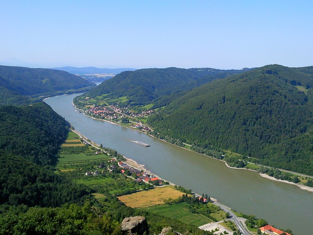 Nyári utazások :Ausztria ,Wachau - Panoráma  a Duna partján