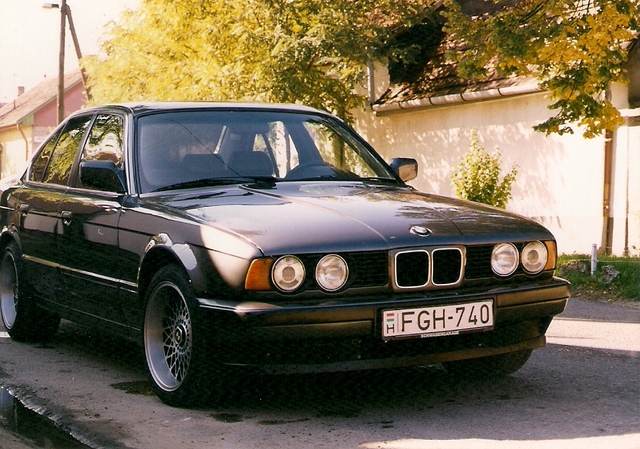 Én és az autók meg az élet.. - Fotó Készült 1998 BMW 530i