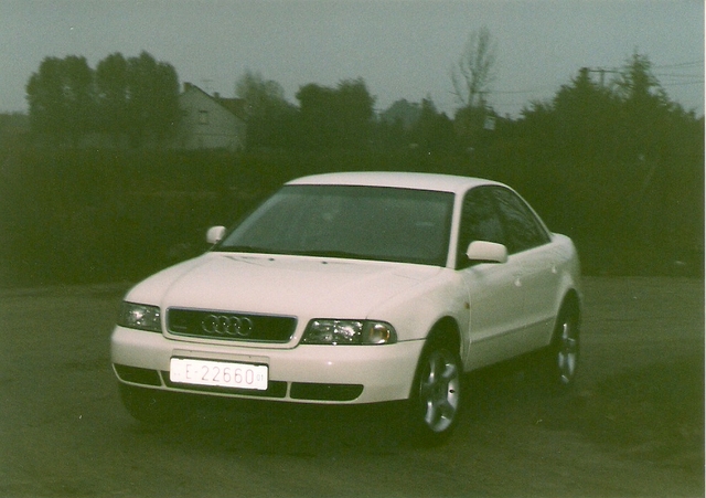Én és az autók meg az élet.. - Fotó Készült 2001 Audi A4 1.9 TDi Quttro 110Le