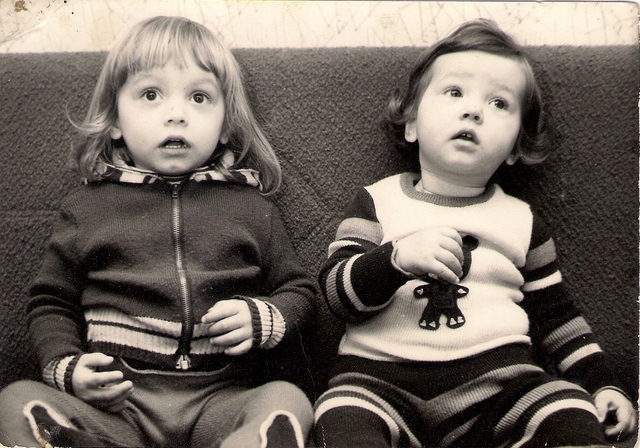 Akkoriban és Most - 1977 balról hosszú hajjal Szabó Sándor Pipo,mellettem hugom Szabó Annamária