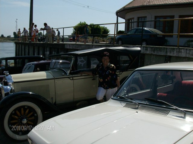 Veterán autók Dunaszekcsőn