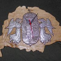 Nagy Magyarország angyalos címerrel fafaragás falióra