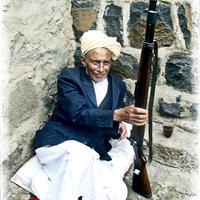 yemeni nagypapa.. regi mordallyal..