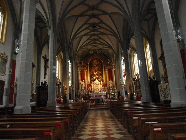 Altötting: Märia kegyhely. - St.Philippus-Jakobus, templom.