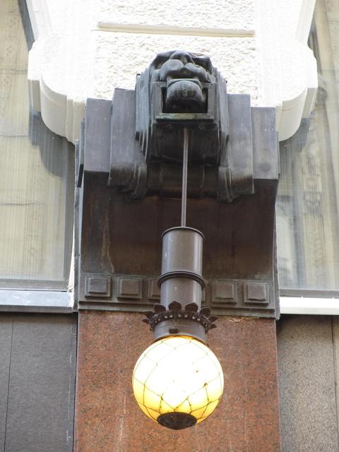 Art Deco vs. art Nouveau Budapest