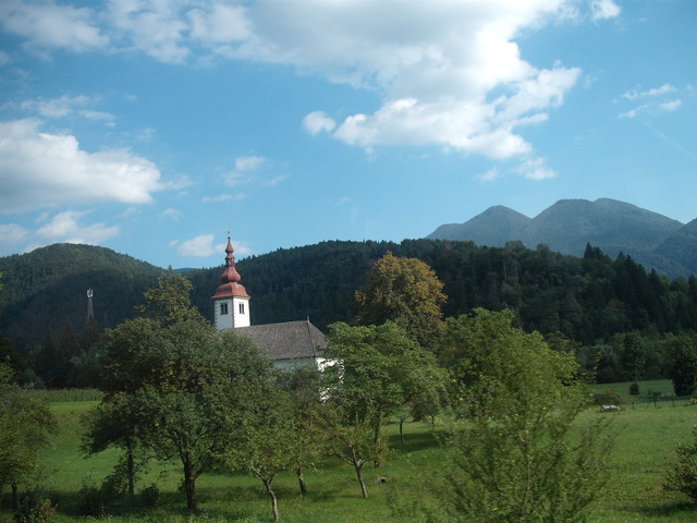 Szlovéniában - Hazafelé indulva ,távolban a Vogel csúcsa