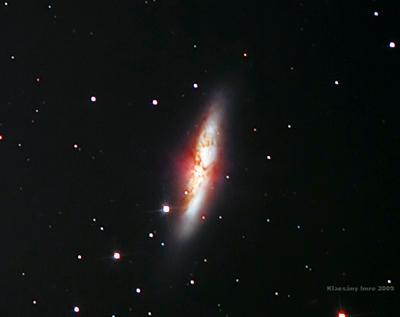 Univerzum - M-82 Galaxis