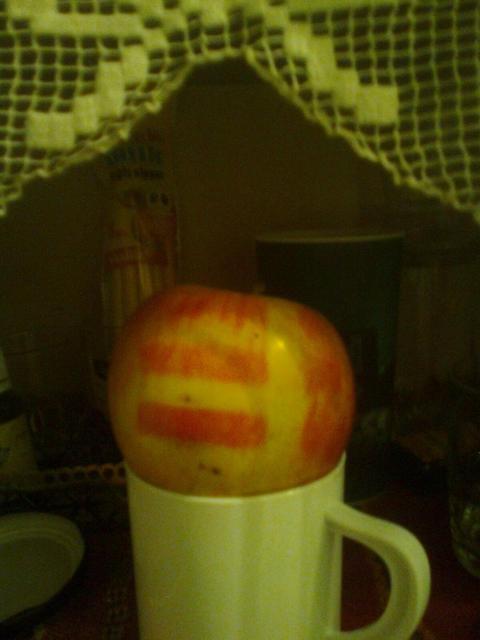 magyar alma