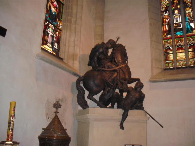 Adventkor Pozsonyban - Szent Márton szobor a róla elnevezett Székesegyházban