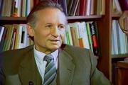 LŐRINCZE LAJOS NYELVÉSZ PROFESSZORRA EMLÉKEZVE SZÜLETÉSÉNEK 100 ÉVFORDULÓJÁN Szentgál, 1915. november 24. – Budapest, 1993. október 11.