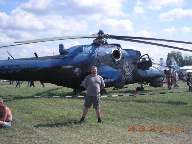 Repnap 2010 - Ugyan mocskos Cseh,de szép!Mi-24