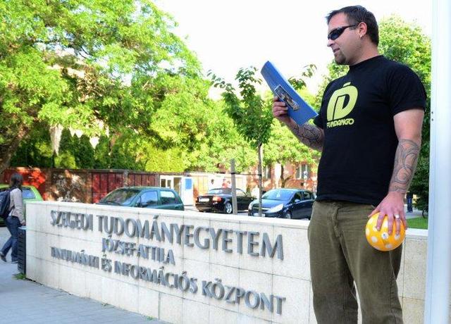 én és sok minden más....:D - "Tiszta lappal " demonstráció