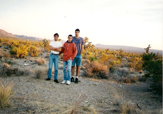 Akkoriban és Most - 1996 Nevada Pipo, Kodácsi Péter,Gyurik István,mögöttünk Joshua Tree