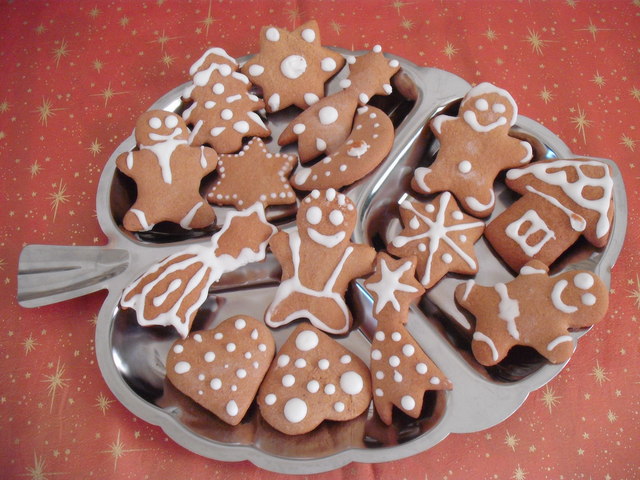 Sütemények és finomságok - Karácsonyi mézes figurák