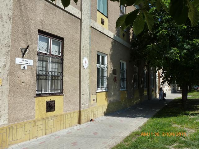 Makói központ 2o15 - A ház melynek falán van az emléktábla