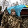 KÉT ÉVE MÁR, HOGY  KITÖRT A HÁBORÚ…  Mikor lesz Béke Ukrajnában?